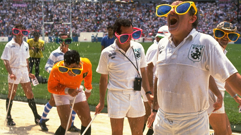 Illustration for article titled 19 Pairs of Batshit-Crazy Sunglasses from the 1980s